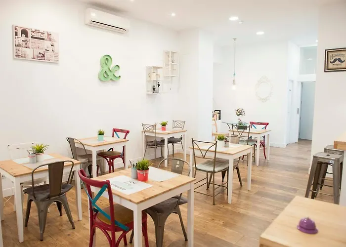 Hotel Smile & Co Hostal Boutique